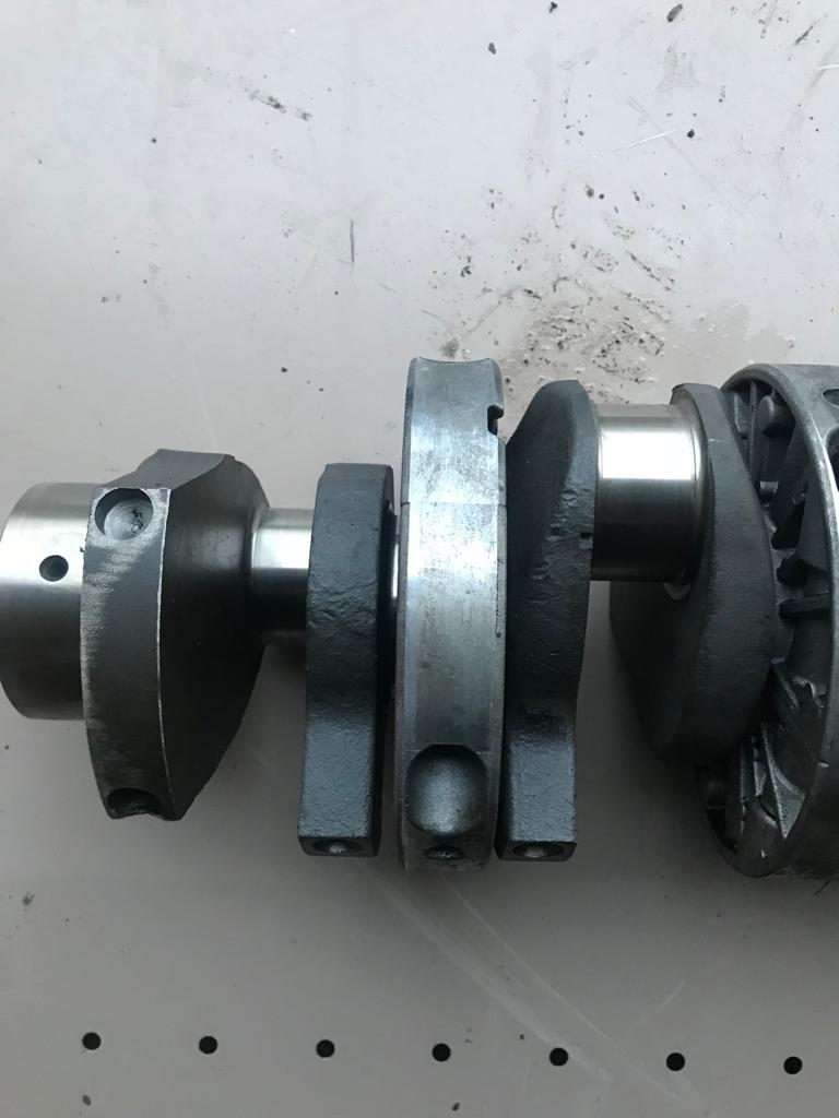 Mercruiser Cummins D 4.2 L6 VM 320 Crankshaft